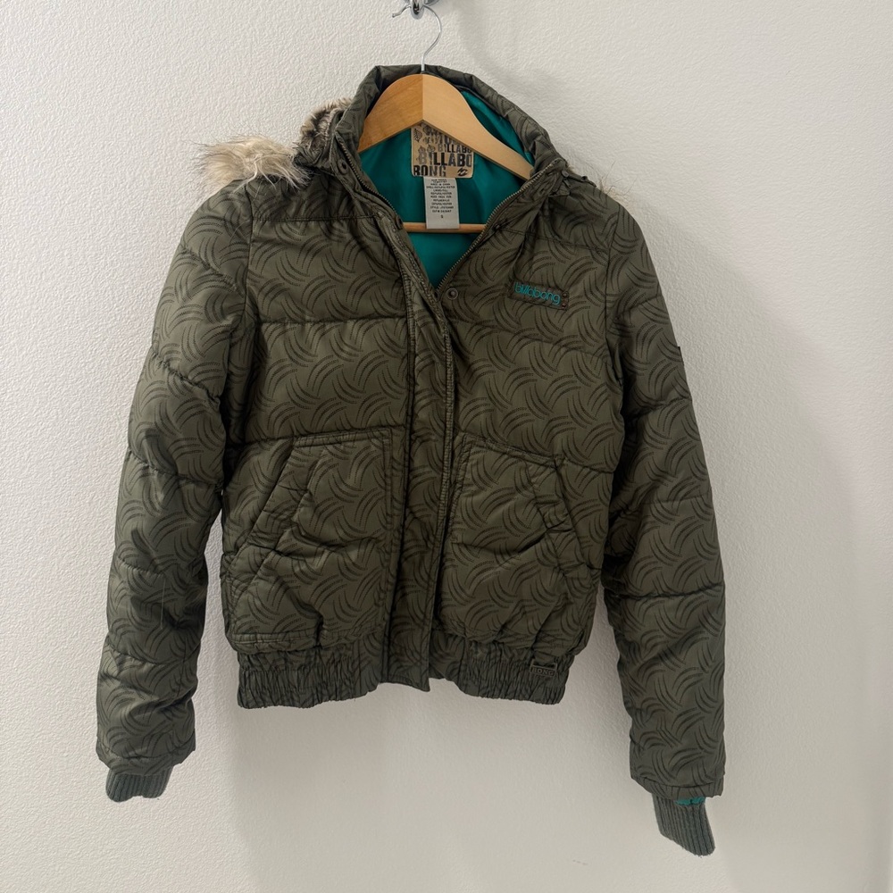 Billabong Green Patterned Puffer Jacket